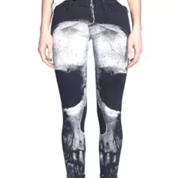 Hudson Super Skinny Jeans Rare Edition Skull Print, Size 30 - Picture 4 of 13